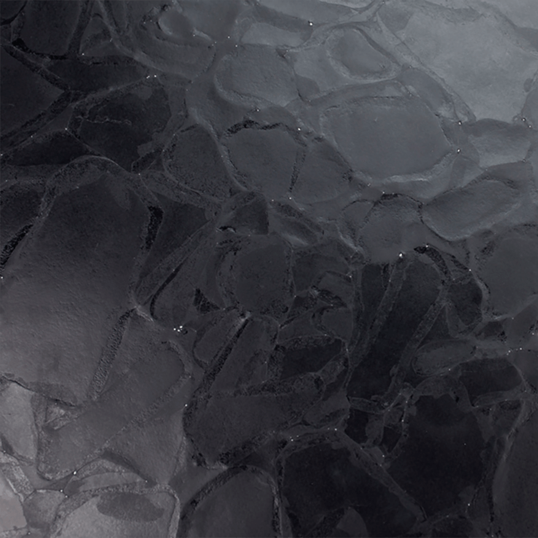 Peetri lnc 2SGLMGKBLACPAT Magna GK Black Patina Close up stone tile and slab material