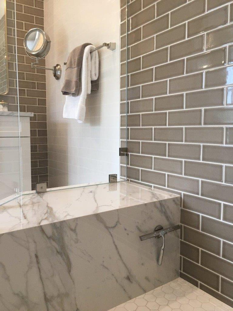 Peetri lnc 1 1/4 SLAB CALACATTA GOLD POLISHED